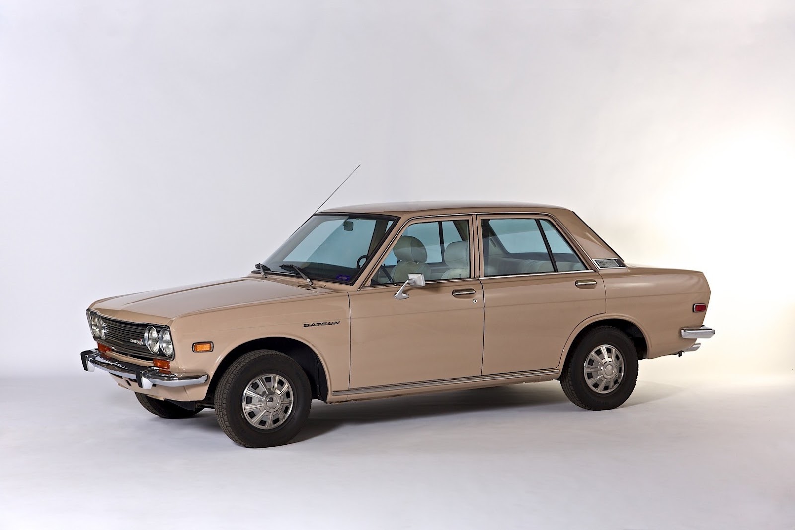 Nissan Datsun 1600 (510)